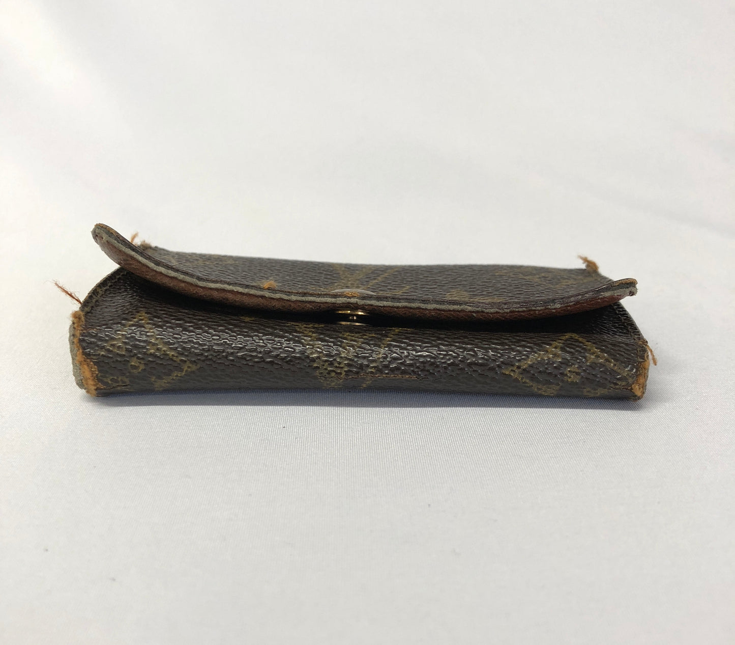 Louis-Vuitton Key Case Multicle 4 Monogram Authentic AA497