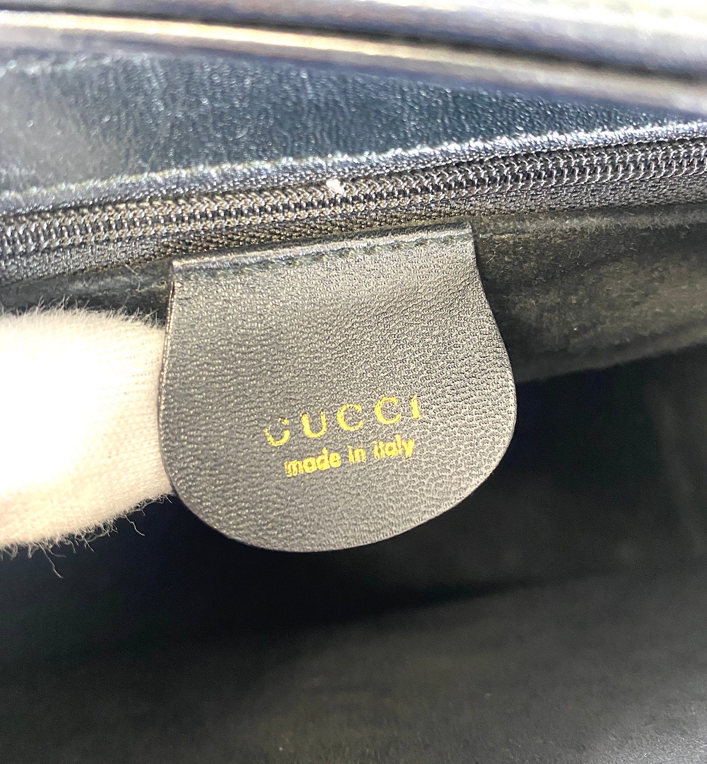 Vintage GUCCI Shoulder Bag G Hardware Leather Authentic AA610