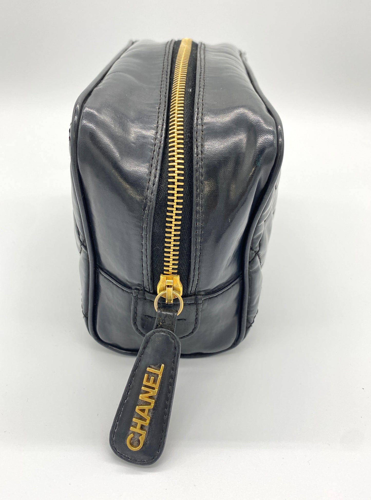 CHANEL Matelasse Pouch Black Authentic AA645