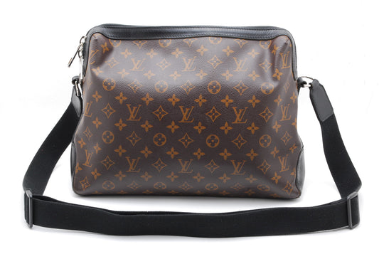 Louis-Vuitton Macassar Torres Messenger Bag Shoulder bag Authentic AA169