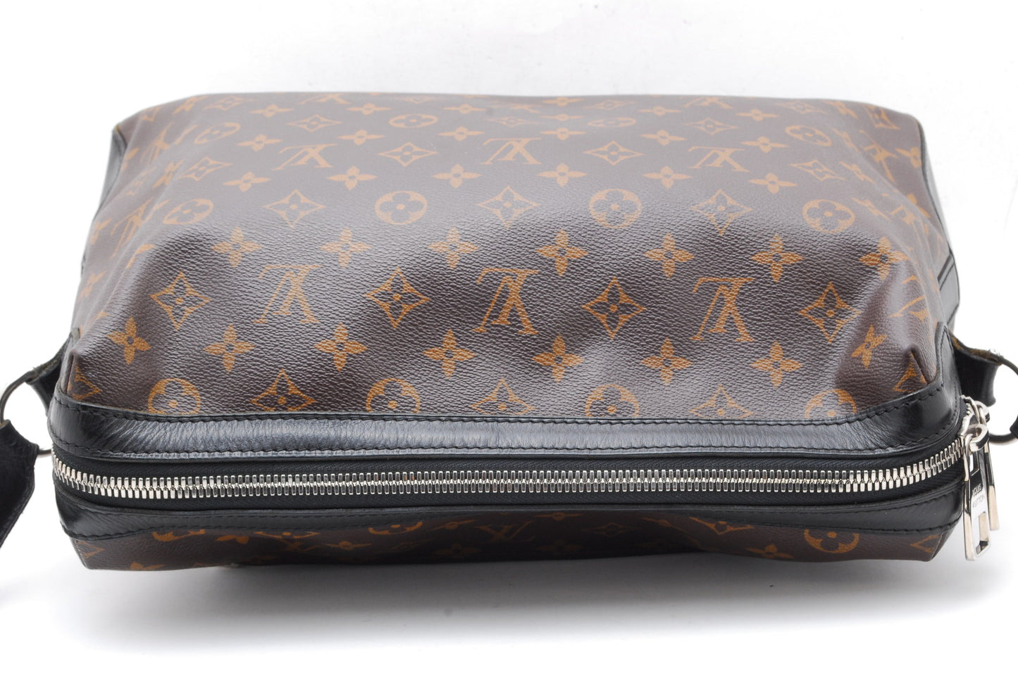 Louis-Vuitton Macassar Torres Messenger Bag Shoulder bag Authentic AA169