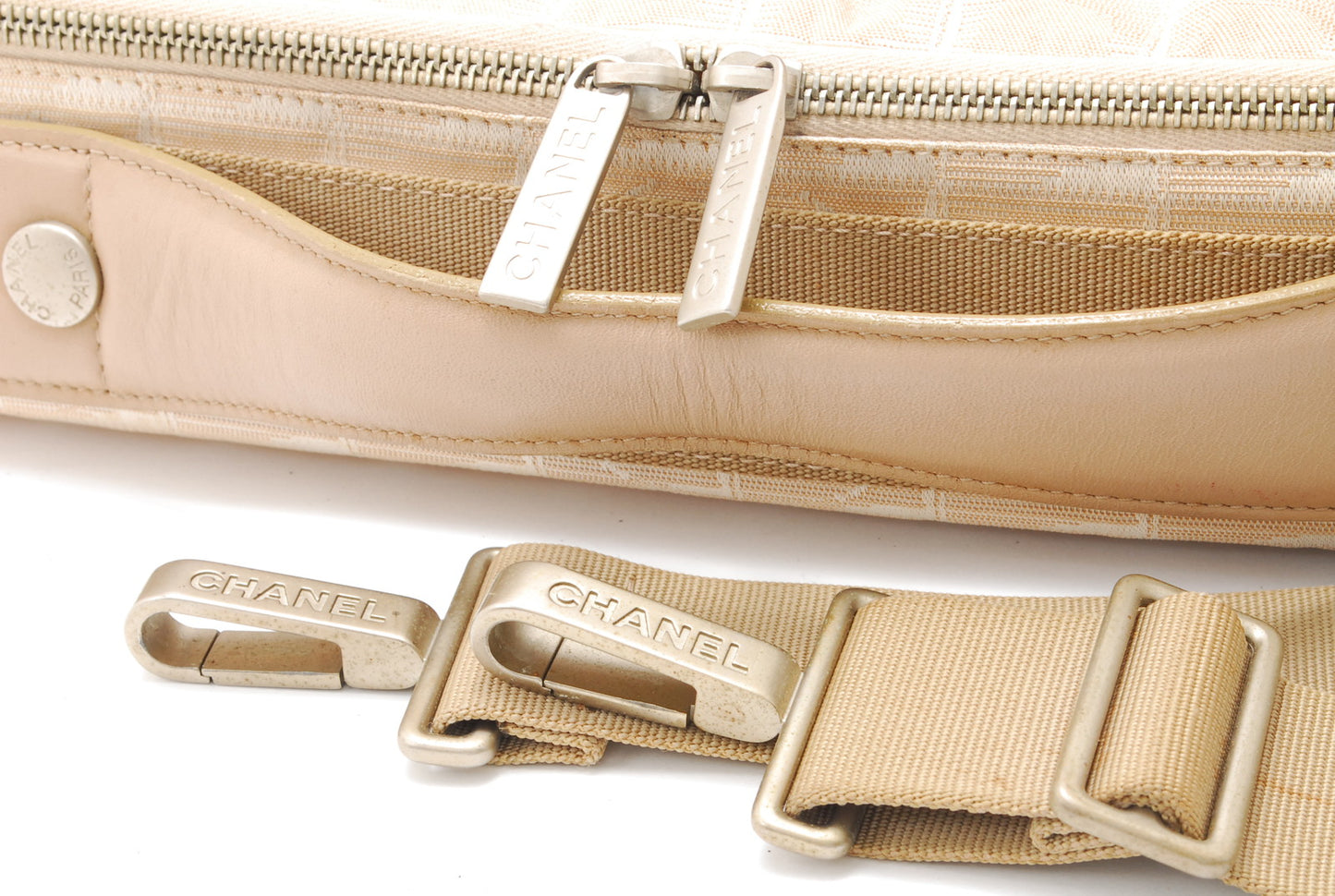 CHANEL New Travel Business Bag 2WAY Beige Authentic AA274