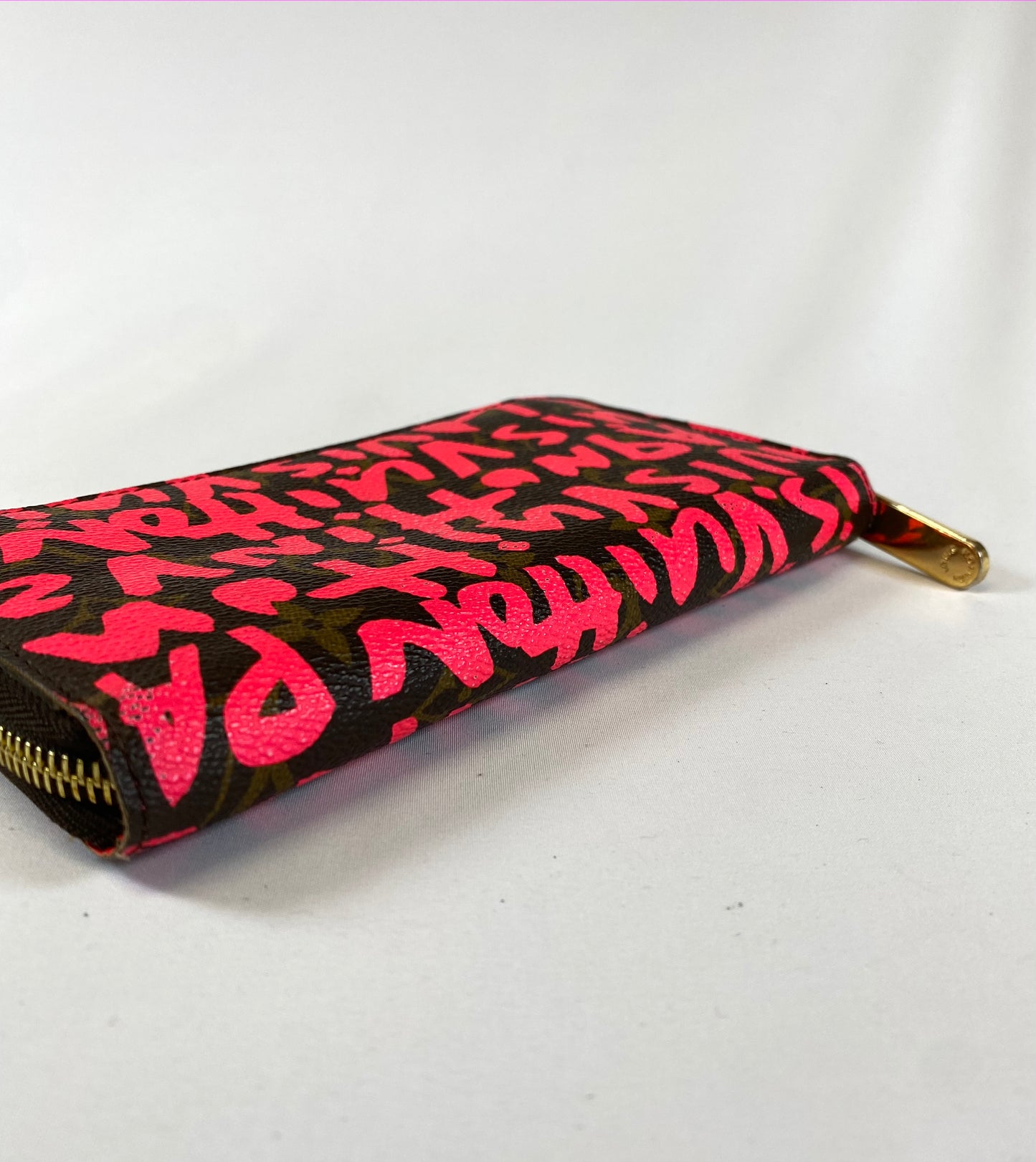 Louis-Vuitton Long Wallet Monogram Graffiti Zippy Wallet Authentic AA432