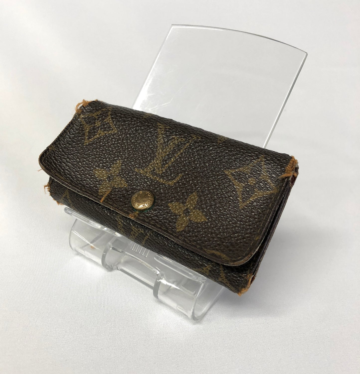 Louis-Vuitton Key Case Multicle 4 Monogram Authentic AA497