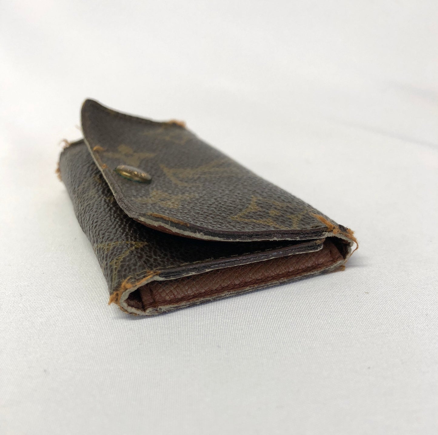 Louis-Vuitton Key Case Multicle 4 Monogram Authentic AA497