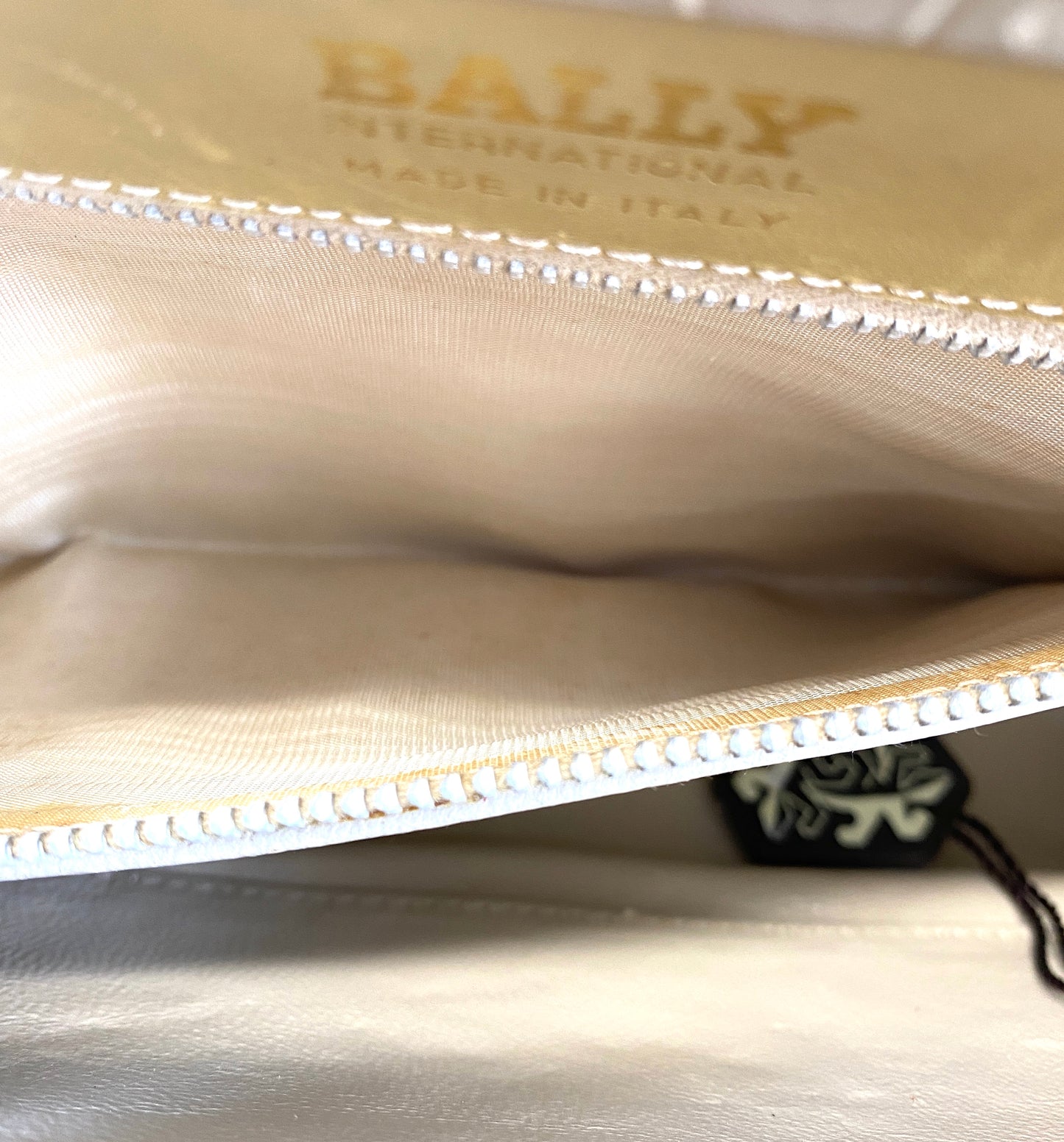 BALLY Leather Clutch Bag Authentic AA583