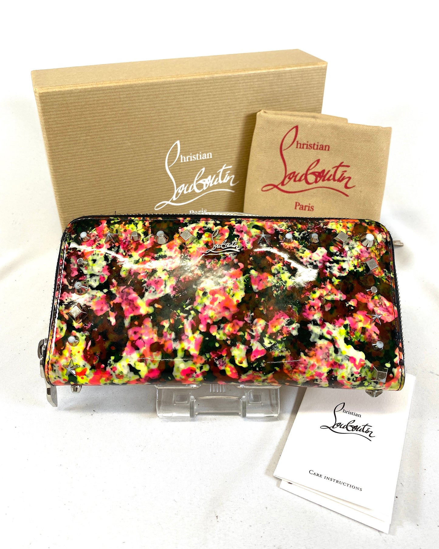Christian Louboutin Round Zip Wallet Flower Multicolor Patent Authentic AA585