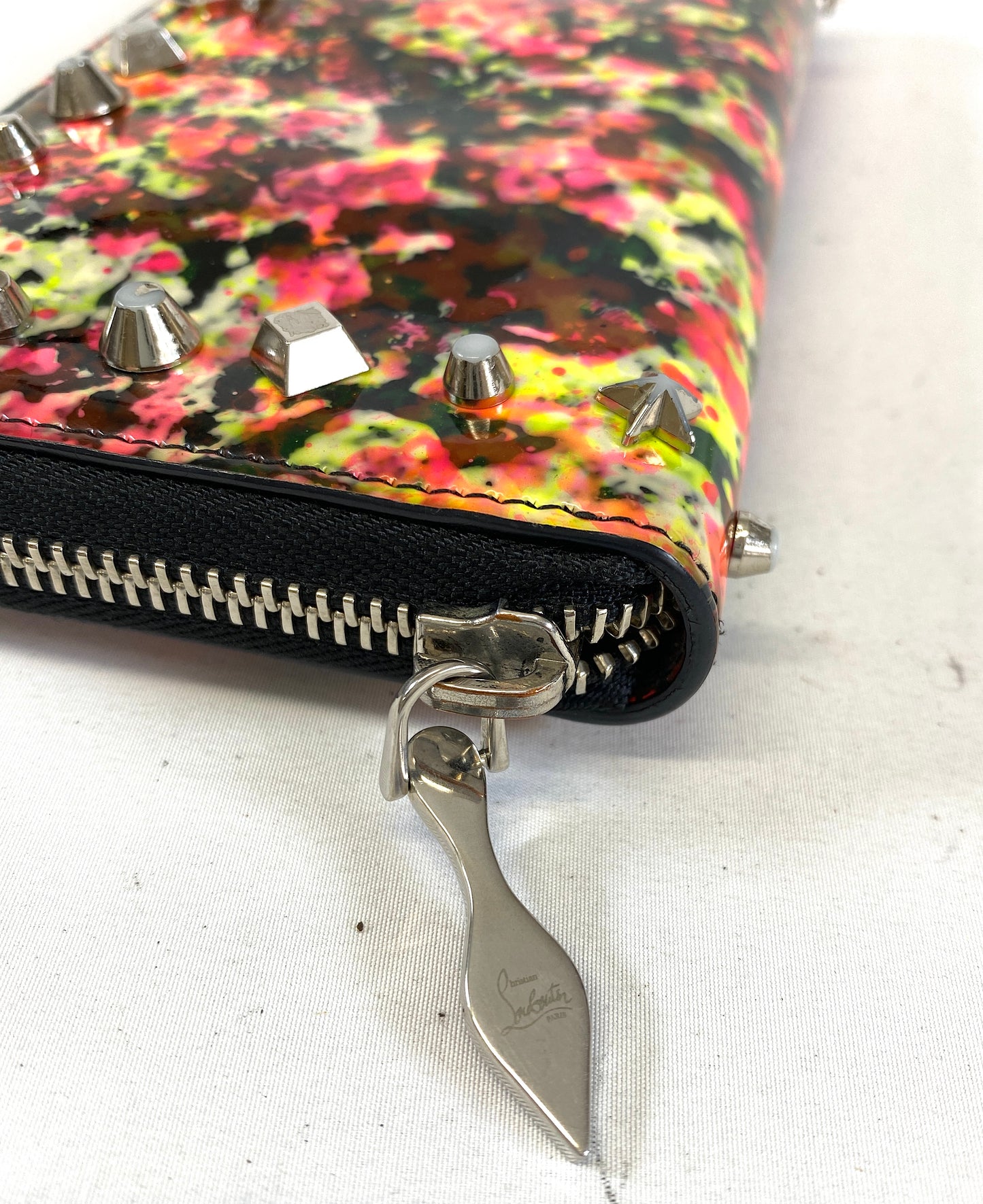 Christian Louboutin Round Zip Wallet Flower Multicolor Patent Authentic AA585