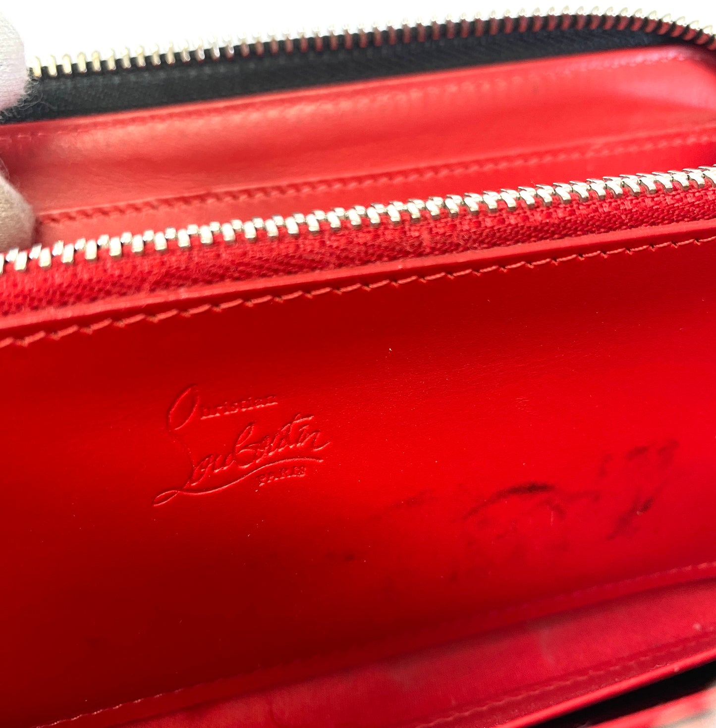 Christian Louboutin Round Zip Wallet Flower Multicolor Patent Authentic AA585