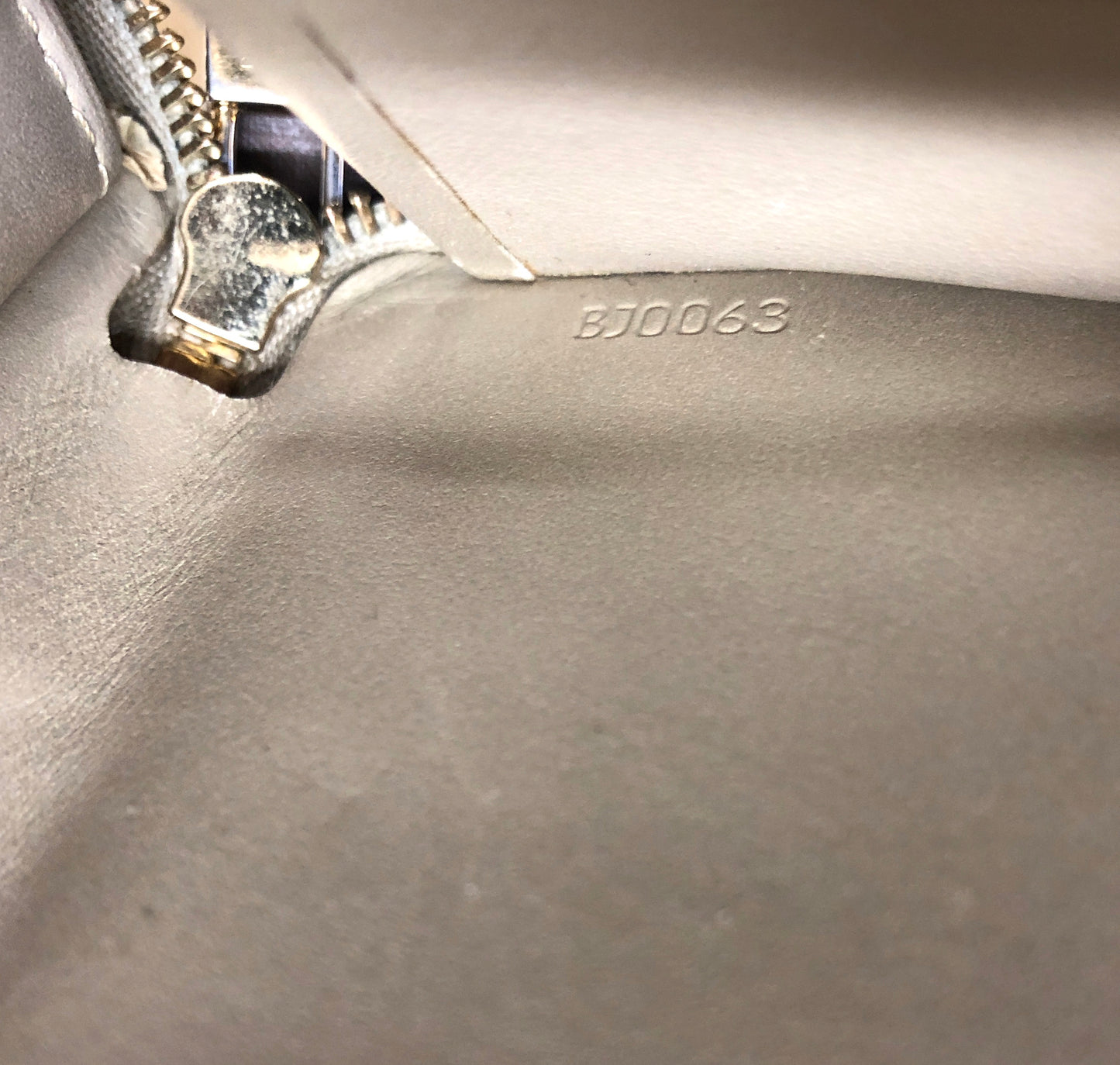Louis-Vuitton Long Wallet  Monogram Vernis Eldridge beige Authentic AA426