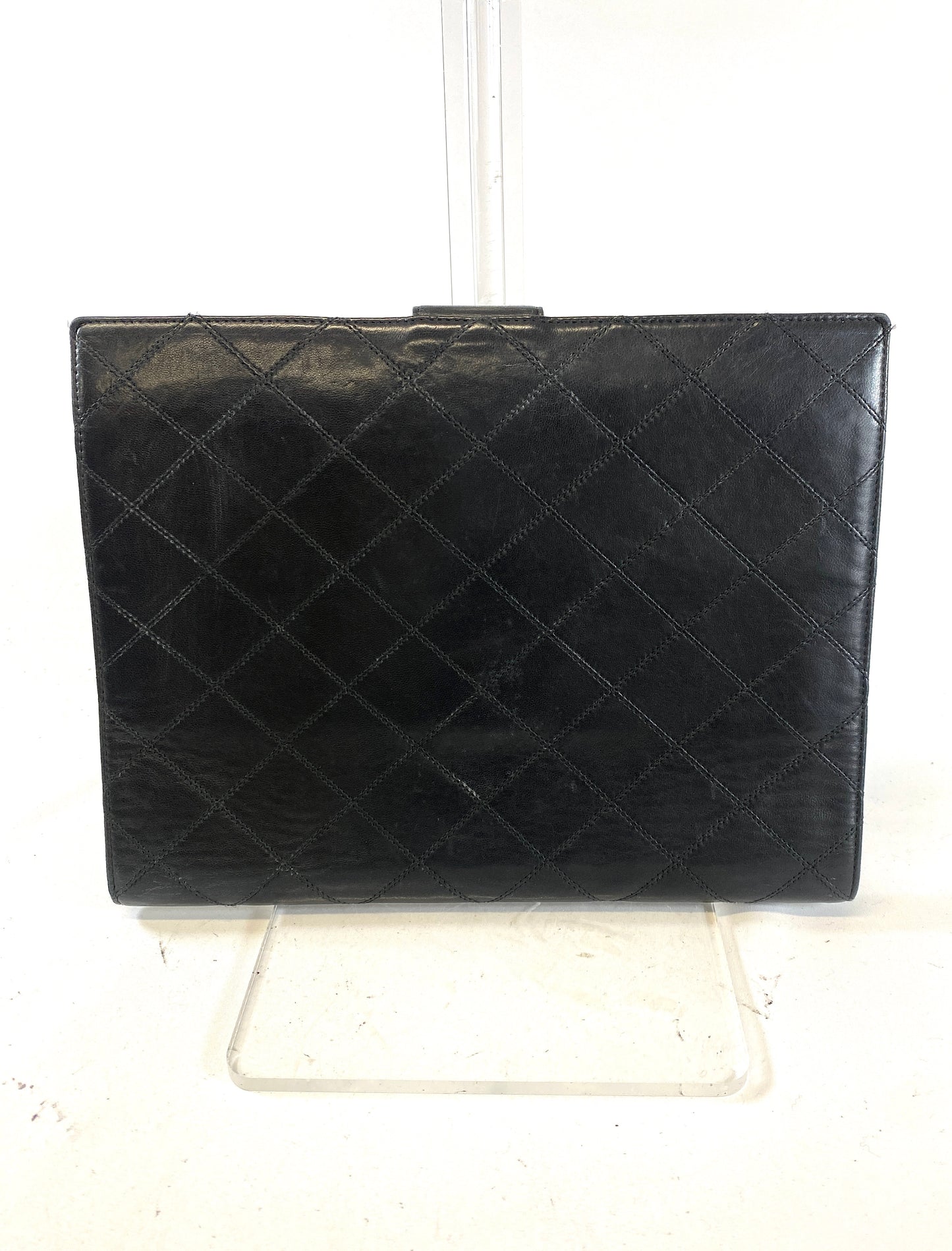 CHANEL Bicolor Clutch Bag Authentic AA614
