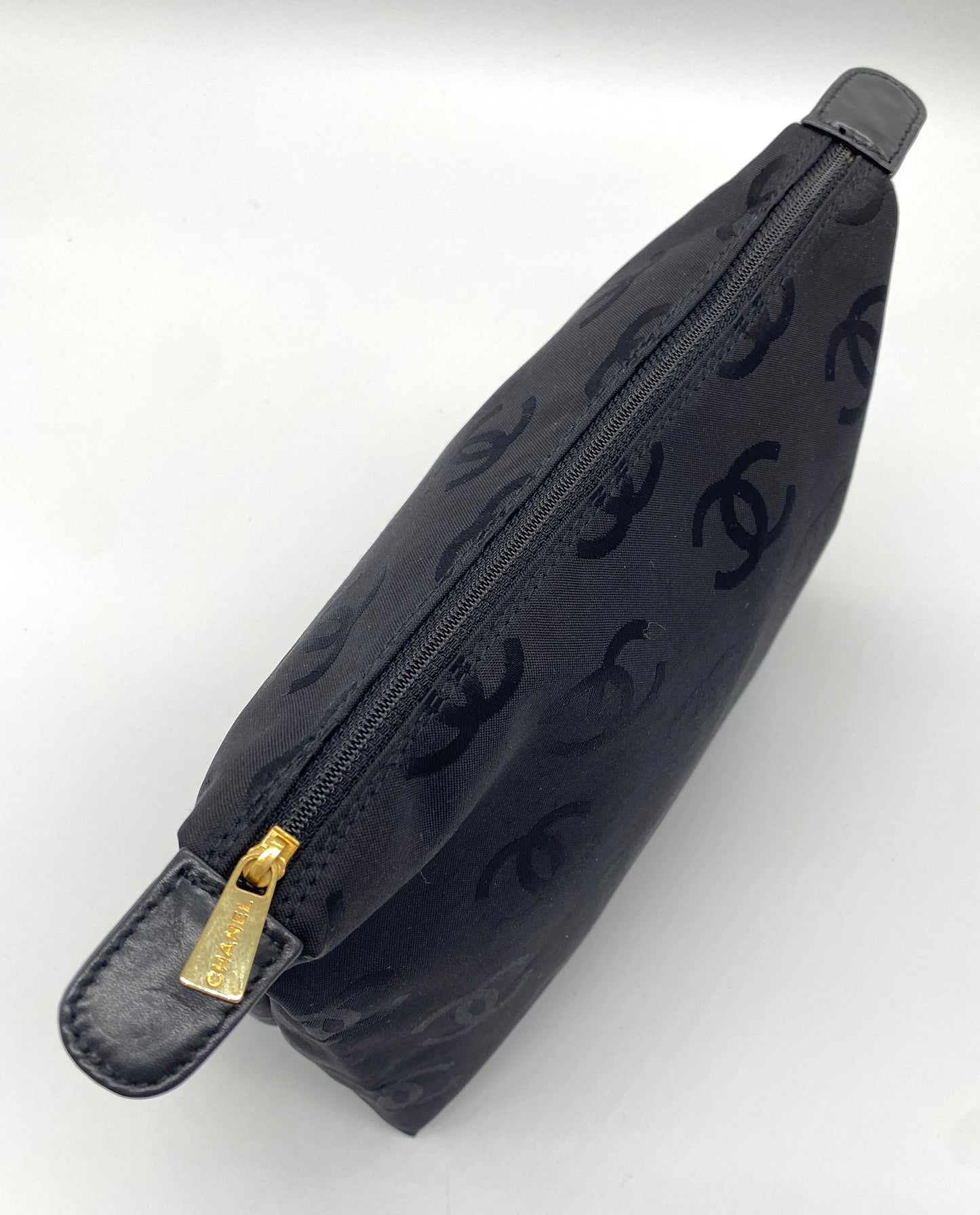CHANEL Pouch Wild Stitch Bag in Bag Authentic AA648
