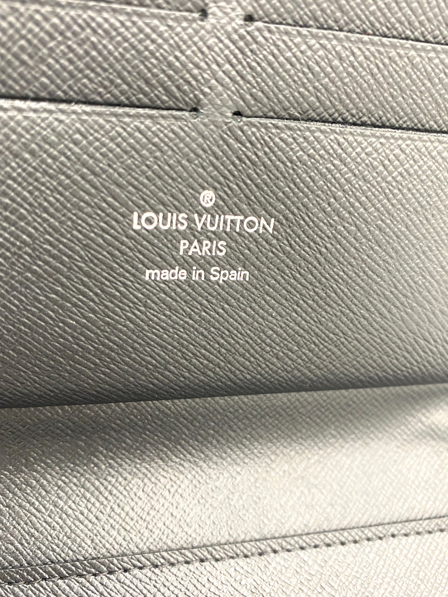 Louis-Vuitton Damier Graphite Zippy Organizer Long Wallet Authentic AA658