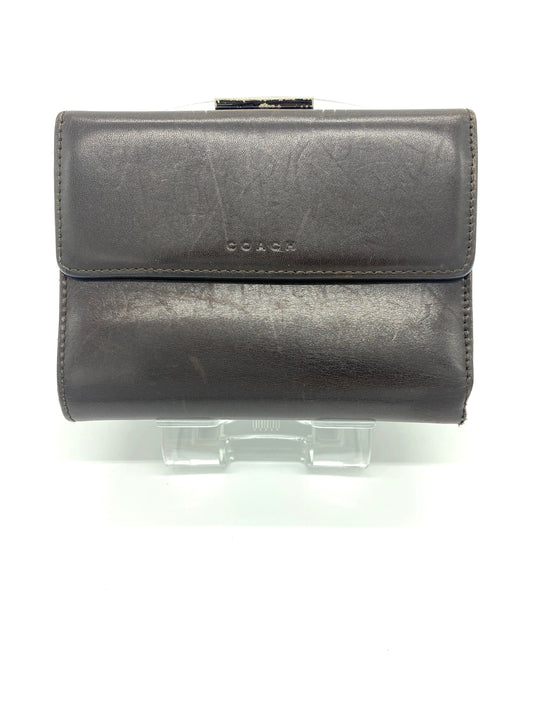 COACH Purse Tri-fold Wallet Brown Authentic AA671