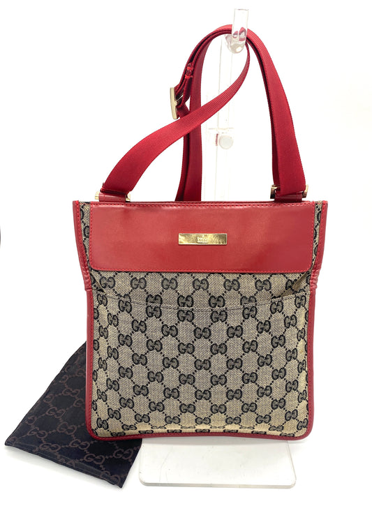 GUCCI GG Canvas Shoulder Bag Red Authentic AA672