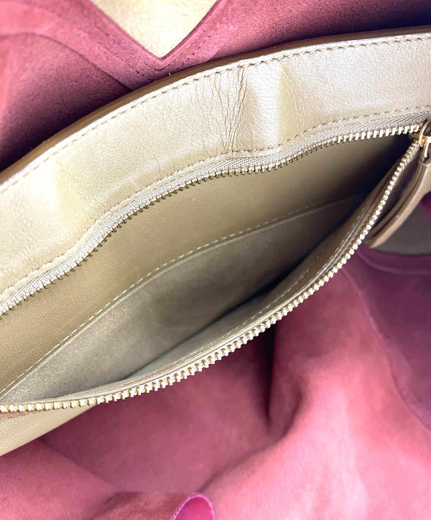 CELINE Horizontal Cabas Bicolor Red and Beige Leather Tote Bag Authentic AA692